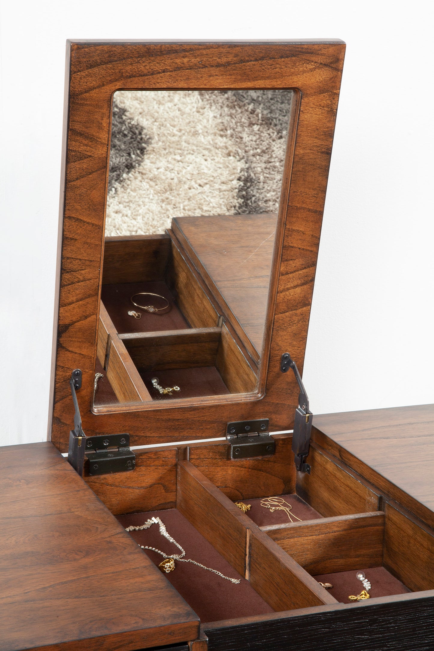 Belham Bedroom Vanity