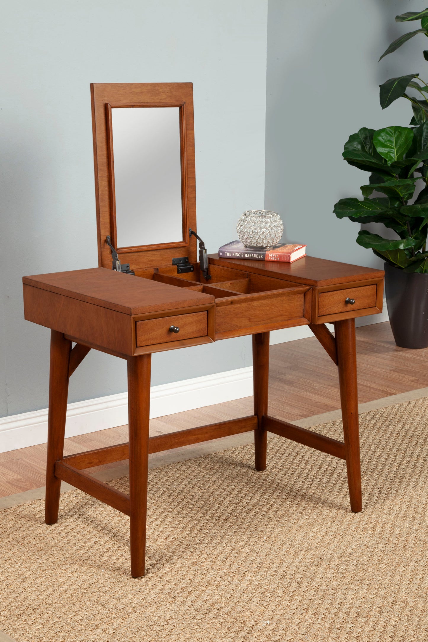 Flynn Bedroom Vanity, Chestnut