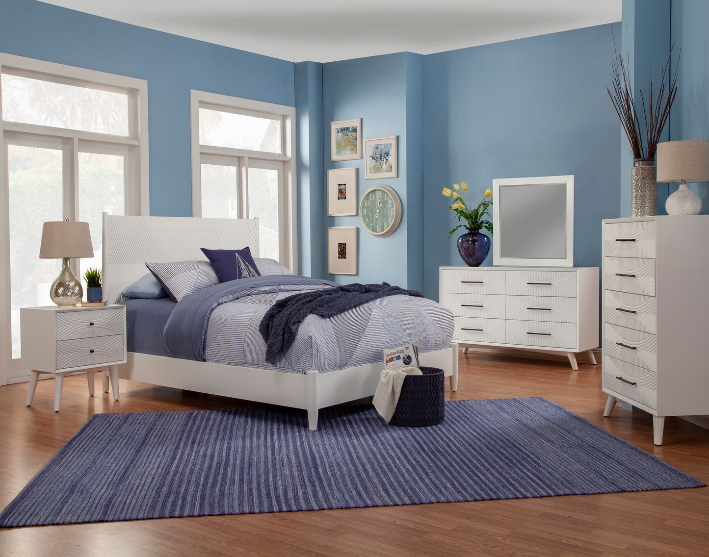 Tranquility California King Panel Bed, White