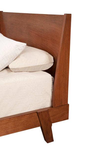 Dakota Queen Platform Bed