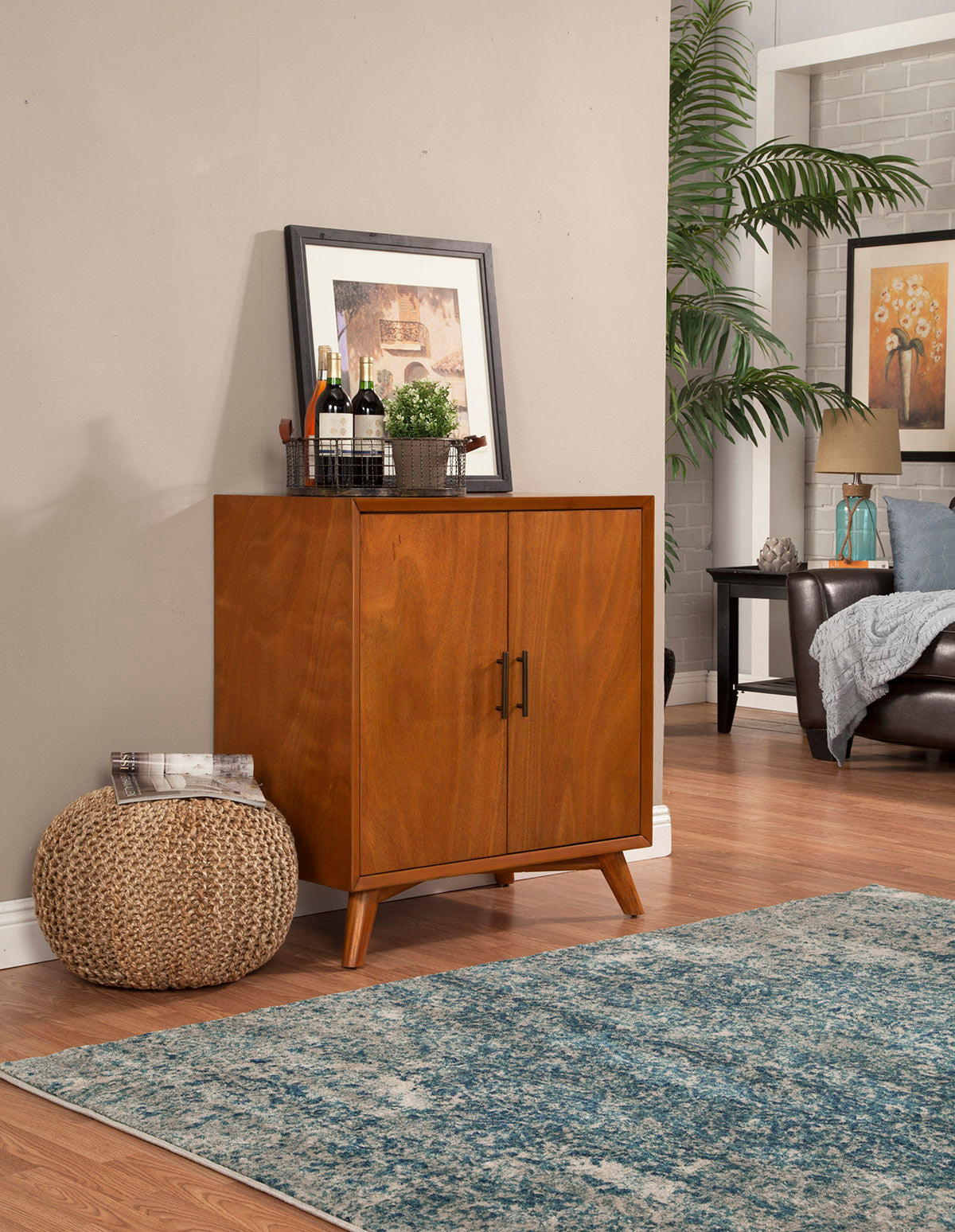 Flynn Small Bar Cabinet, Chestnut