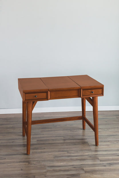 Flynn Bedroom Vanity, Chestnut