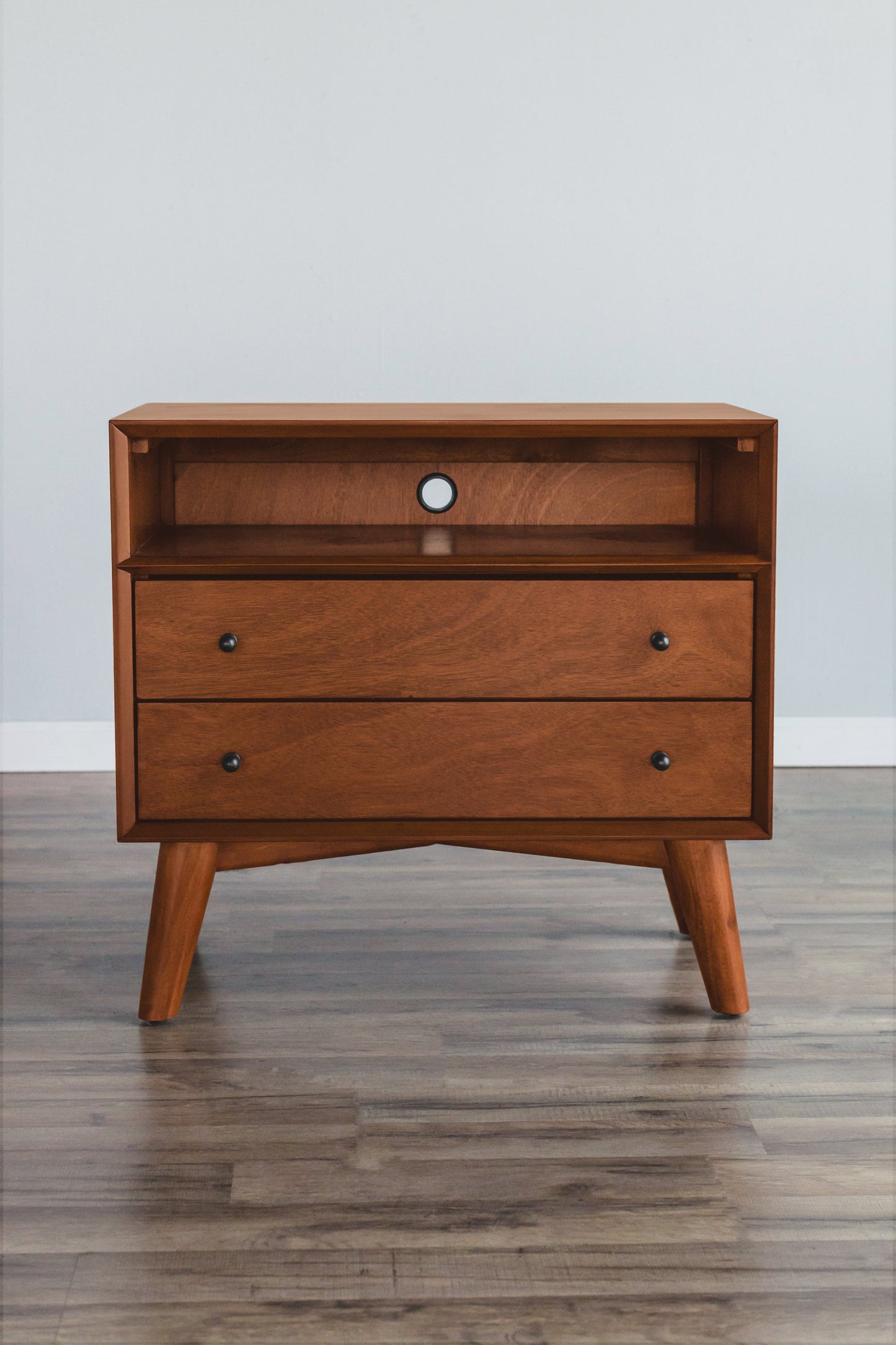 Flynn Large Nightstand, Chestnut