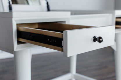 Flynn Bedroom Vanity, White