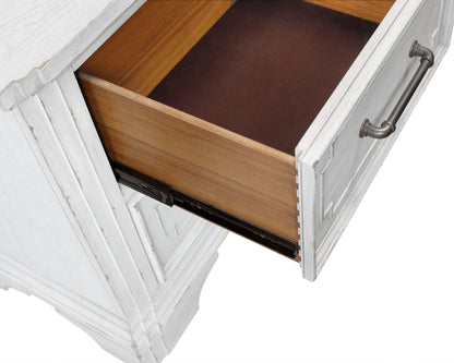 Clara Nightstand